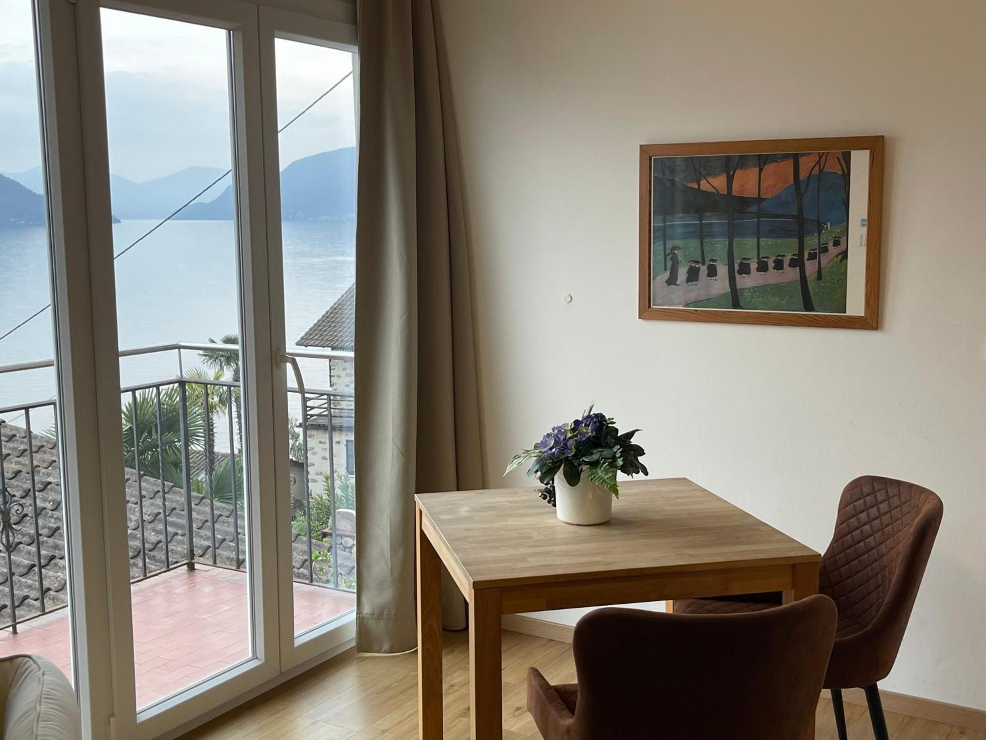 Residenza Bettina Bnb & Ferienwohnungen Ronco sopra Ascona Ruang foto